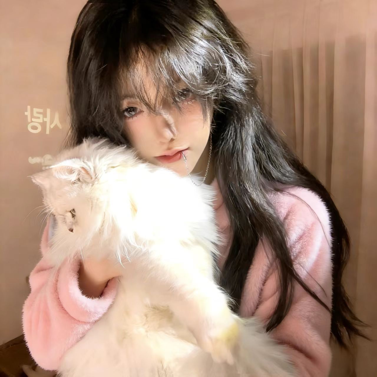 爹系爱情的温柔陷阱：是照顾还是操控？6个